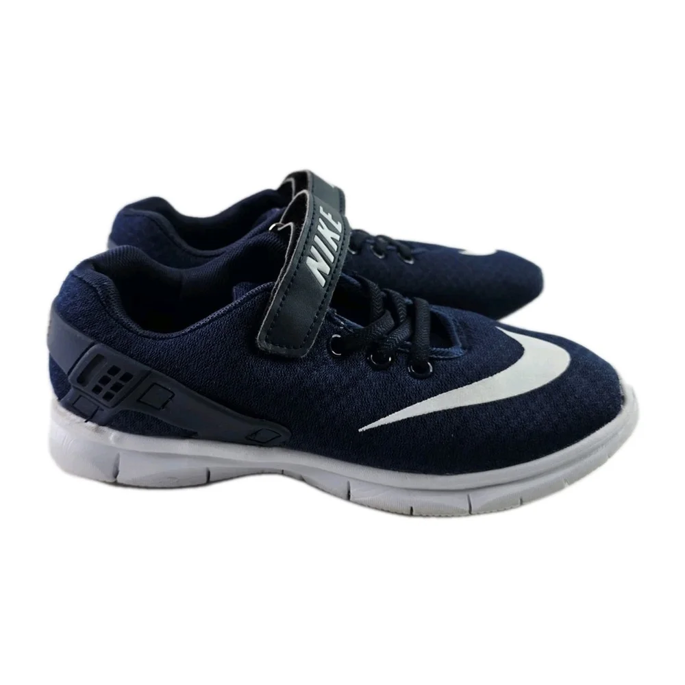 Nike Kid's Low Top Sneakers Navy Blue Logo Size 4.5
